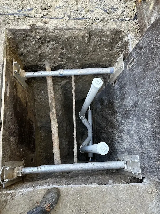 Experienced plumber completing Gas Line Repair work in Batesville